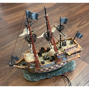 Lemax Halloween Spooky Town 2003 Lighted Ghost Galleon Pirate Ship Retired